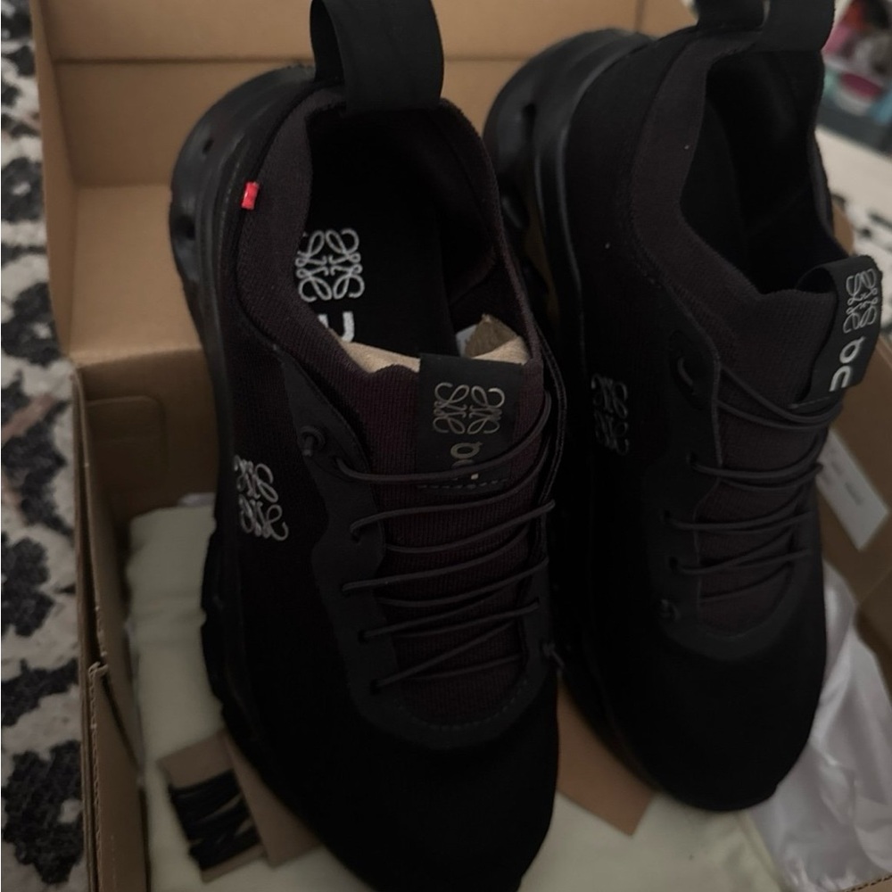 ON X LOEWE